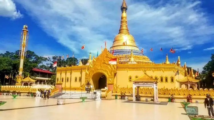 Pagoda Taman Lumbuni